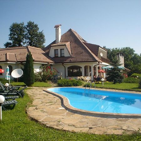 Complex Roden Kray Hotel Vlaychovtsi Exterior foto